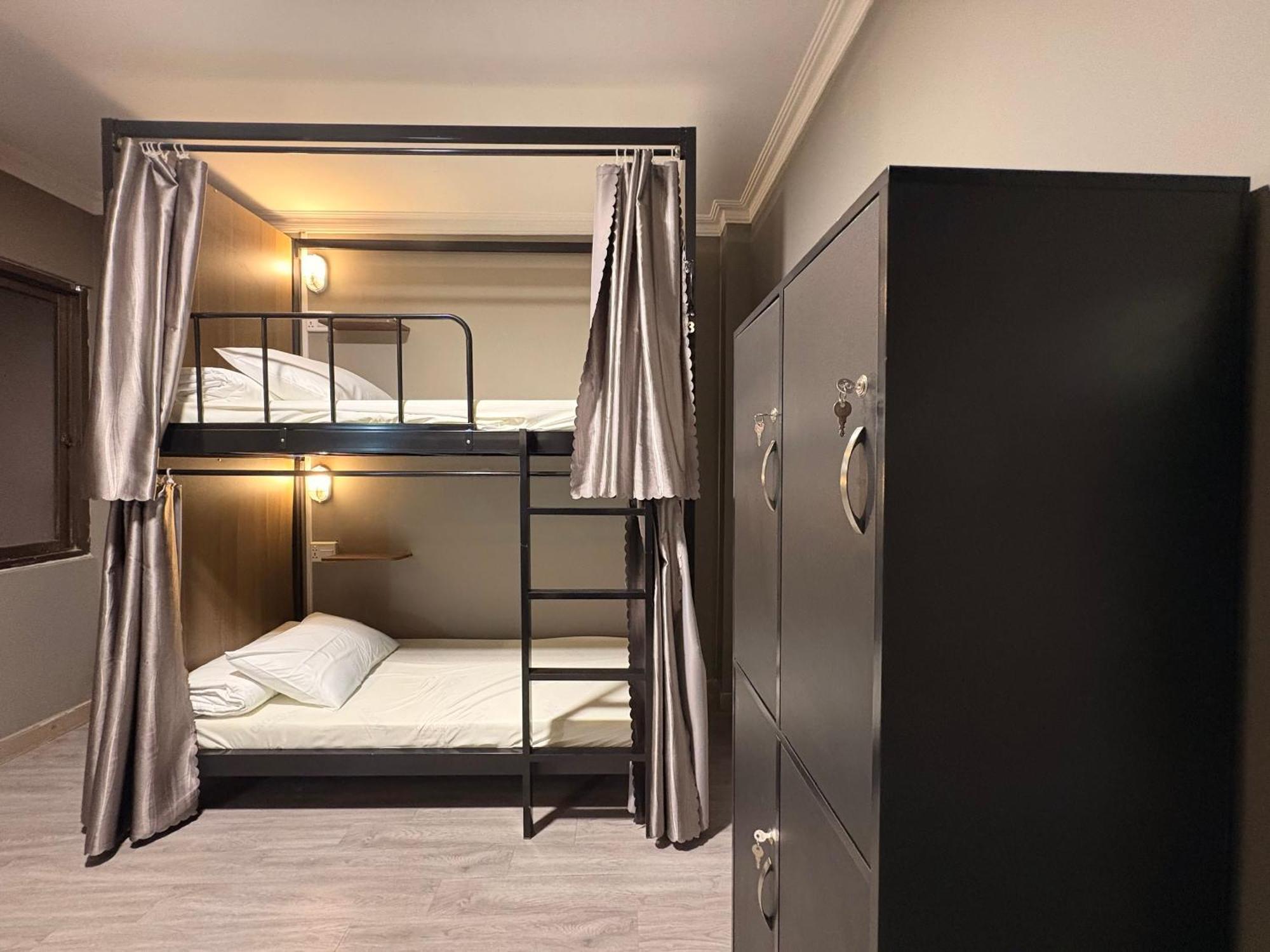 Hostel Triple